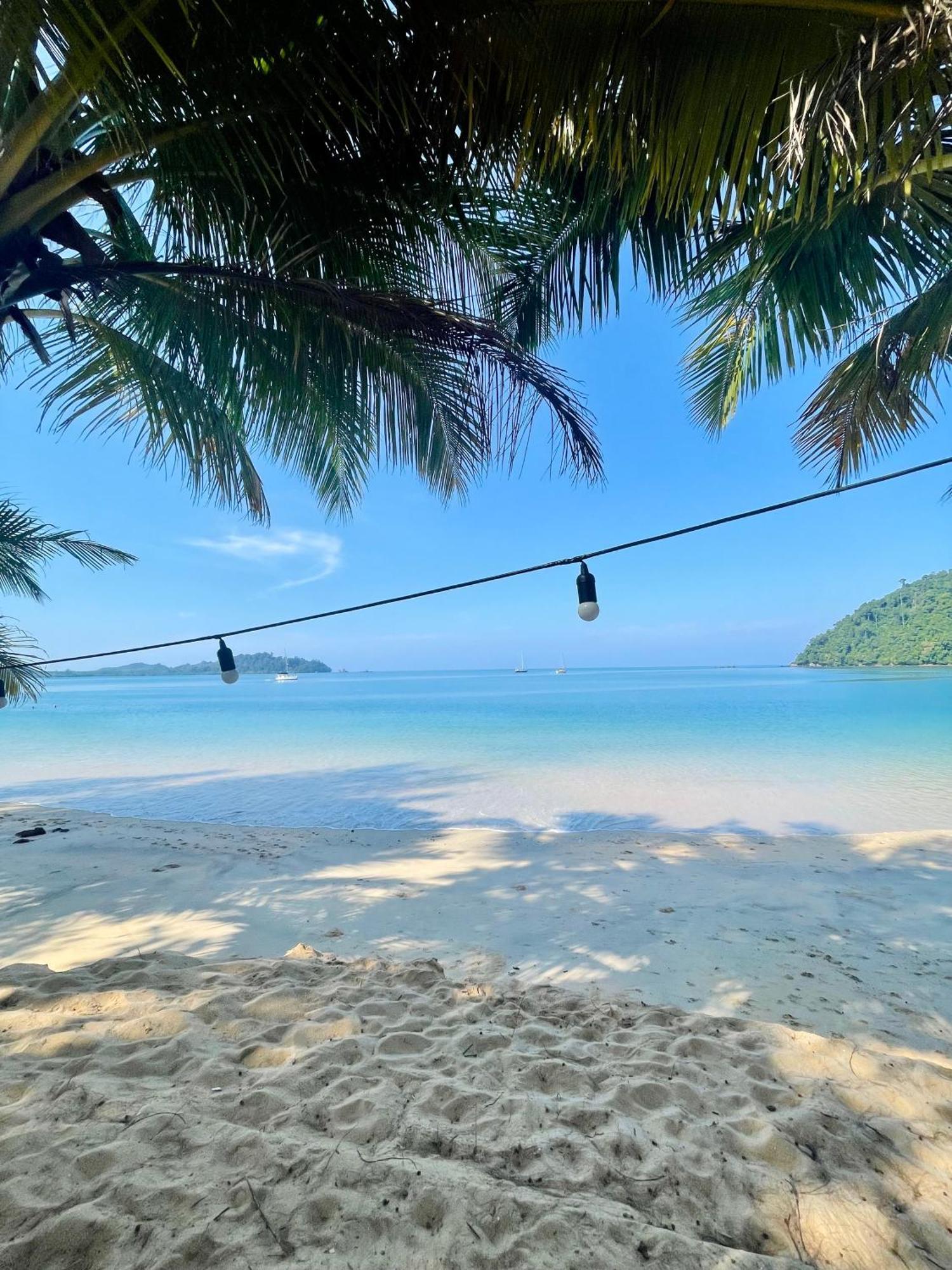Sunny Cove Beach Resort Koh Phayam ラノーン エクステリア 写真