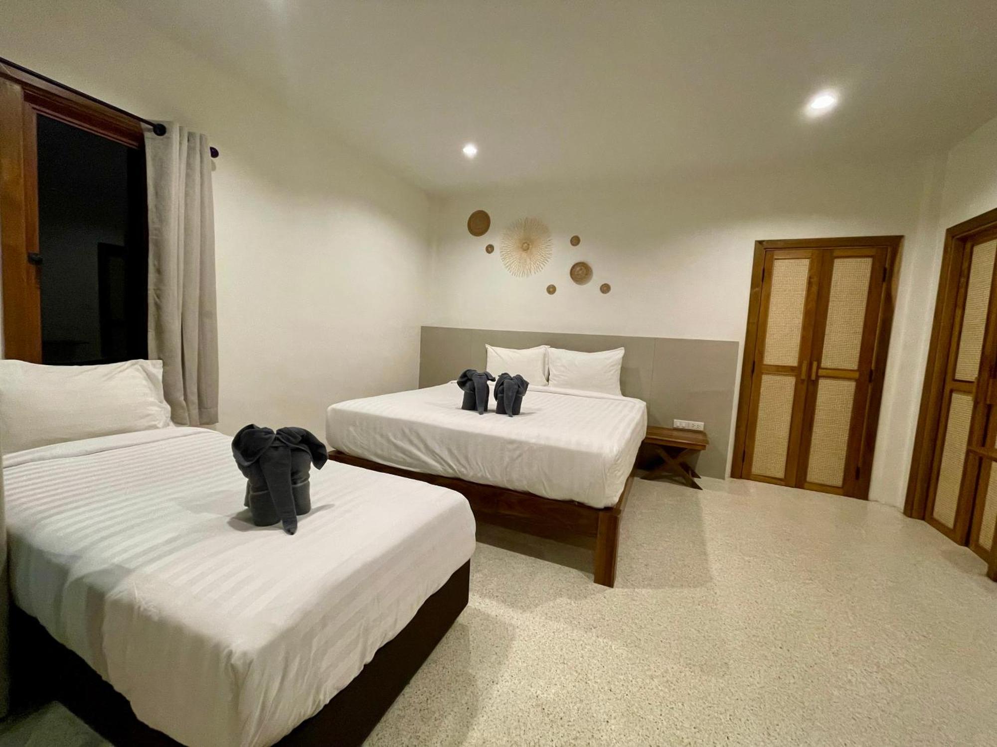 Sunny Cove Beach Resort Koh Phayam ラノーン エクステリア 写真