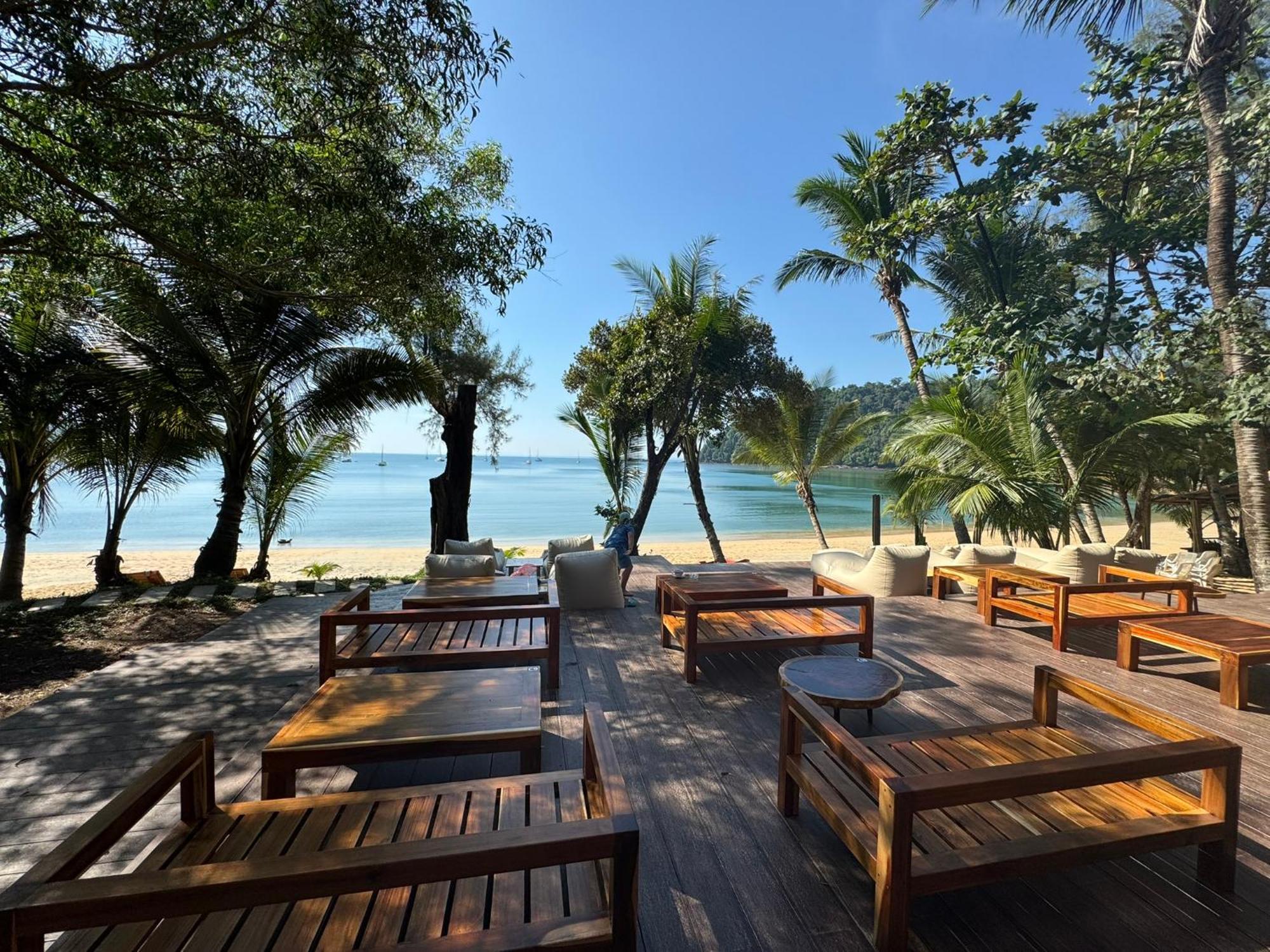 Sunny Cove Beach Resort Koh Phayam ラノーン エクステリア 写真
