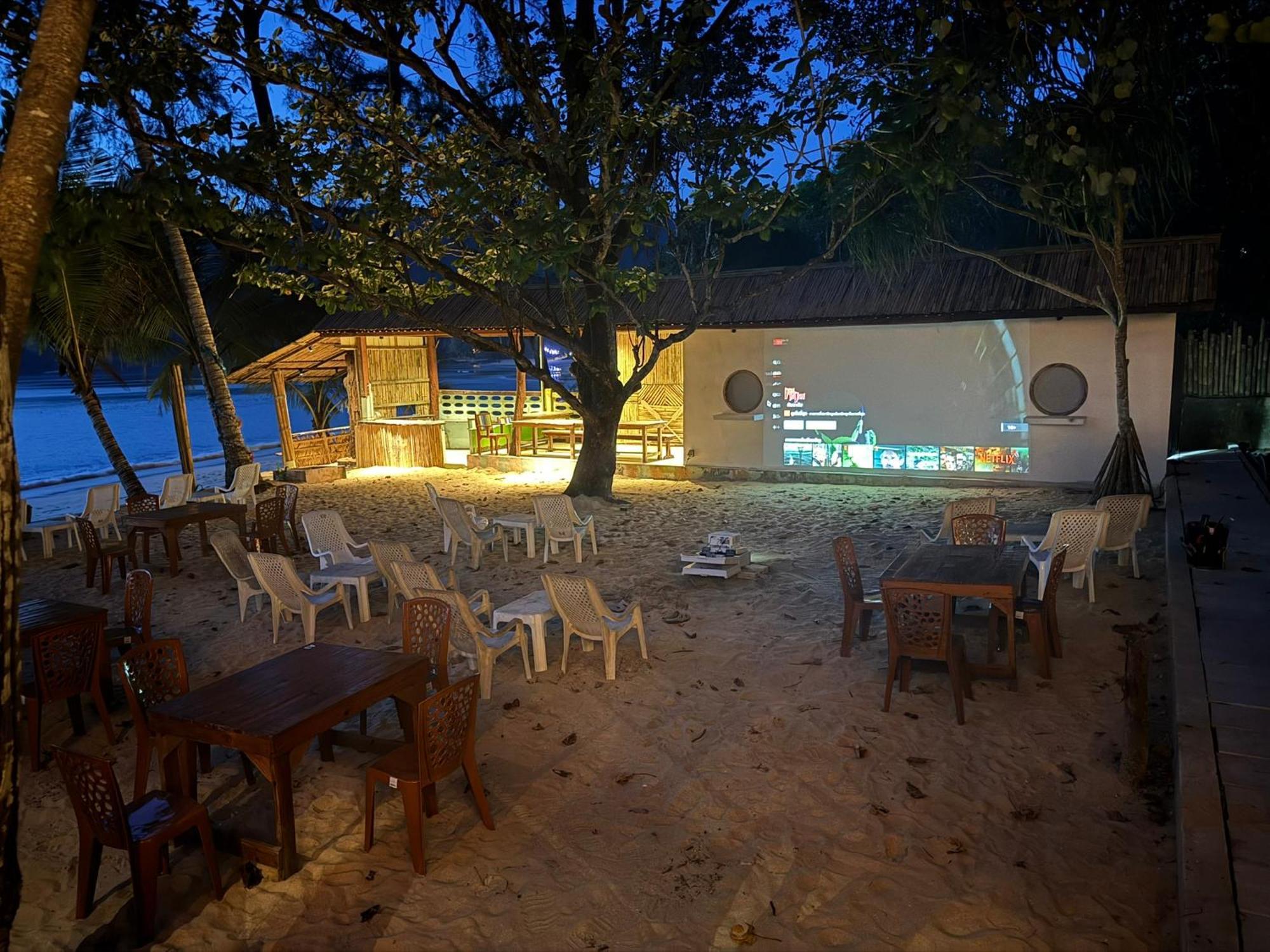 Sunny Cove Beach Resort Koh Phayam ラノーン エクステリア 写真