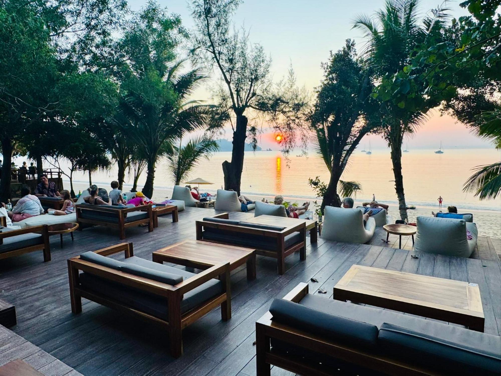 Sunny Cove Beach Resort Koh Phayam ラノーン エクステリア 写真