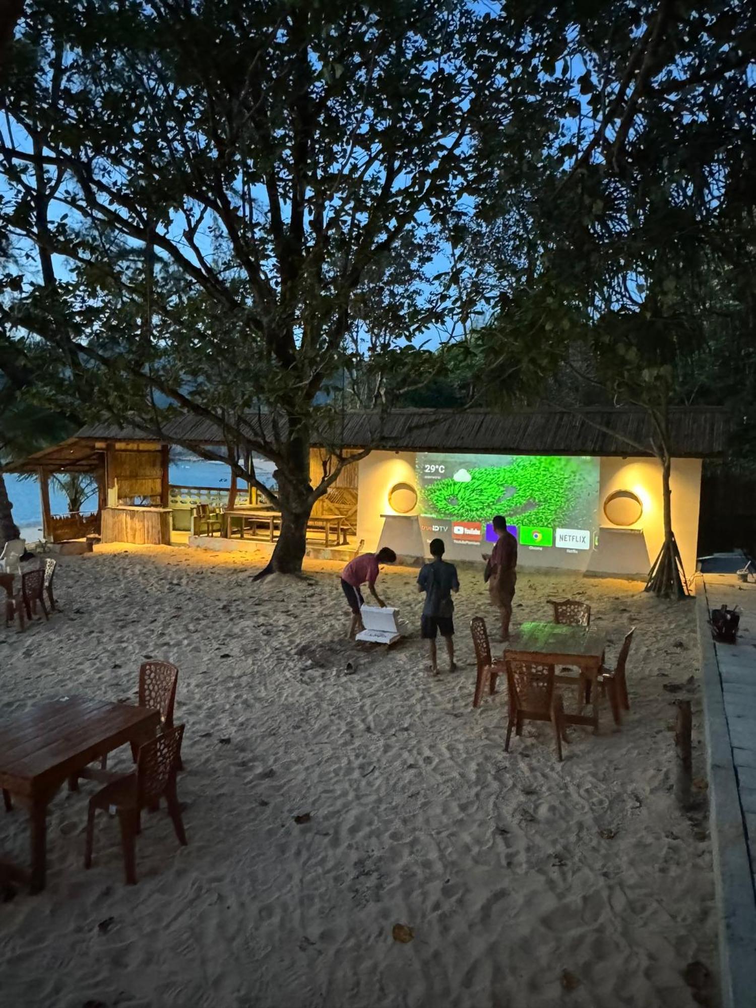 Sunny Cove Beach Resort Koh Phayam ラノーン エクステリア 写真
